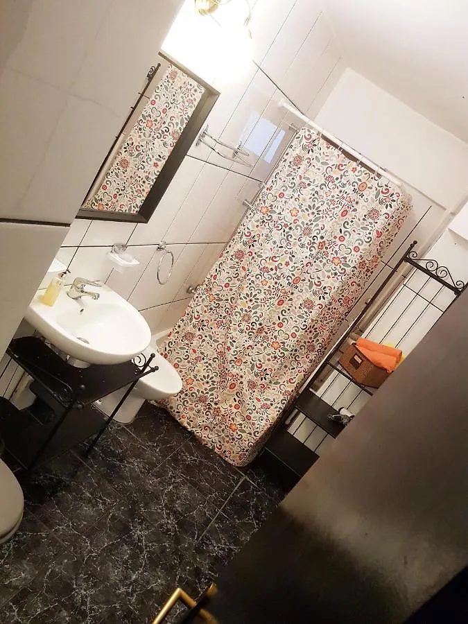 Global Downtown Apartments - Unirii Bucureşti 0*,  România